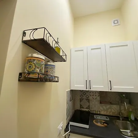 Elena House * Неаполь