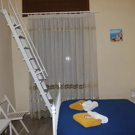 Elena House Appartement *